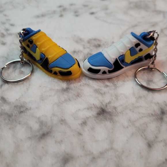 KEYS CHAINS - Picture 9 of 16